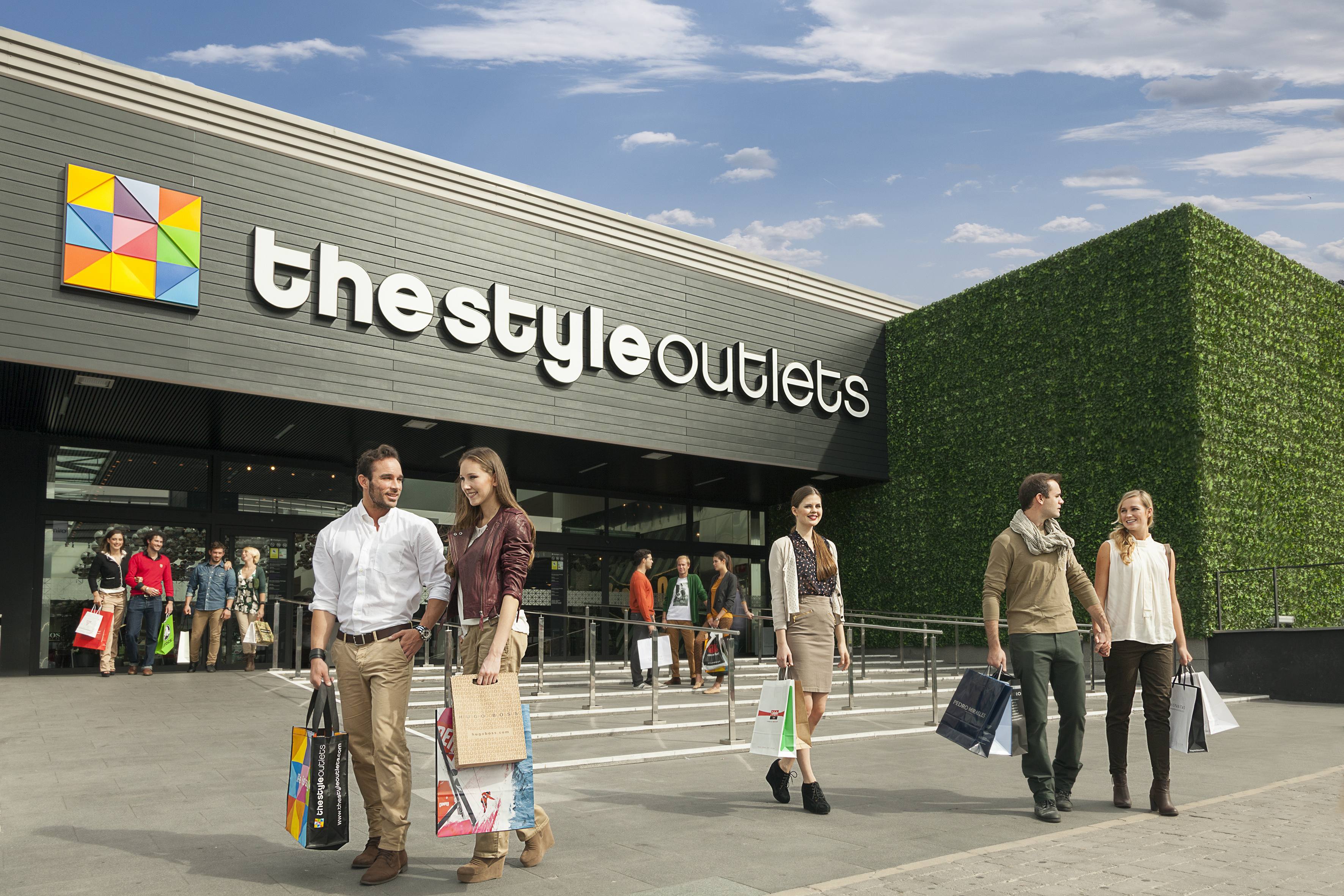 Neinver, plataforma de para The Style Outlets Distribución