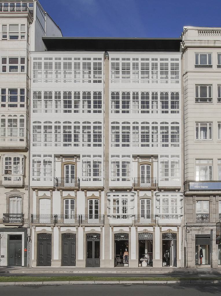 Zara_Compostela_fachada