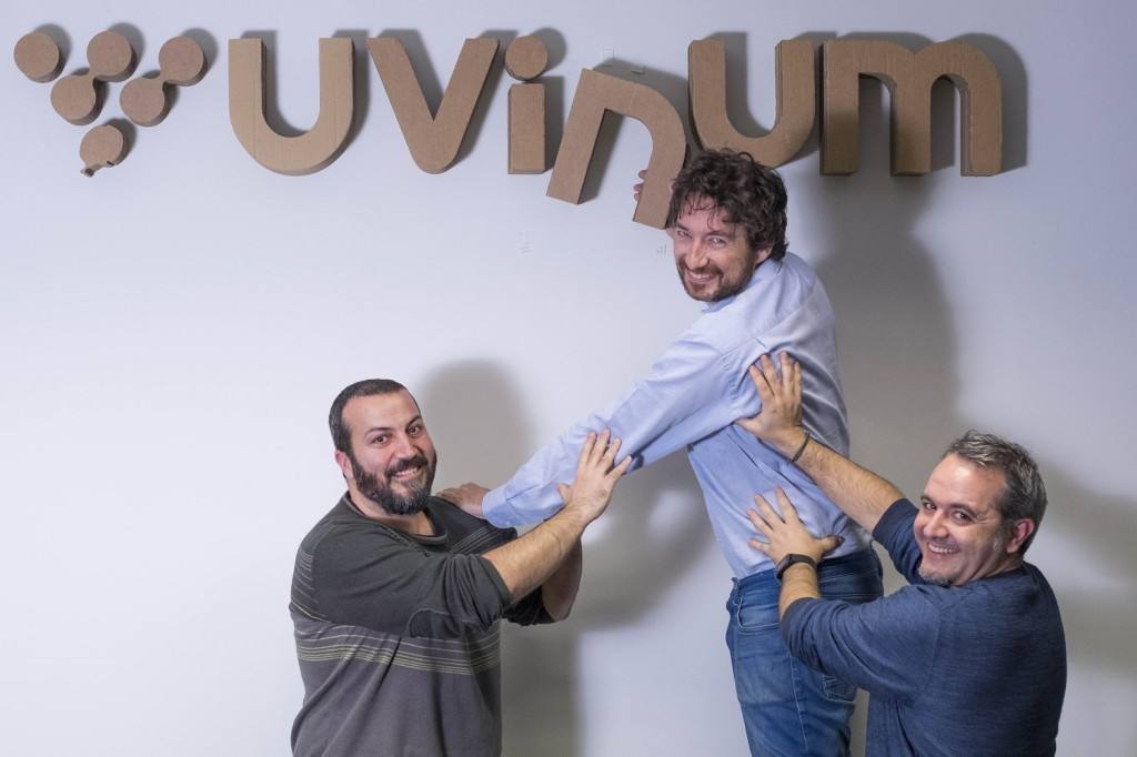 Fundadores de Uvinum Albert López, Albert García y Nico Bour baja (1)