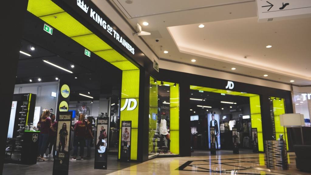 JD Sports llega a Girona y reabre su tienda de Parquesur en Madrid