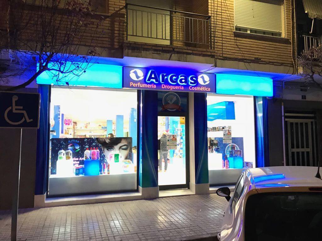 perfumerias arcas en yecla