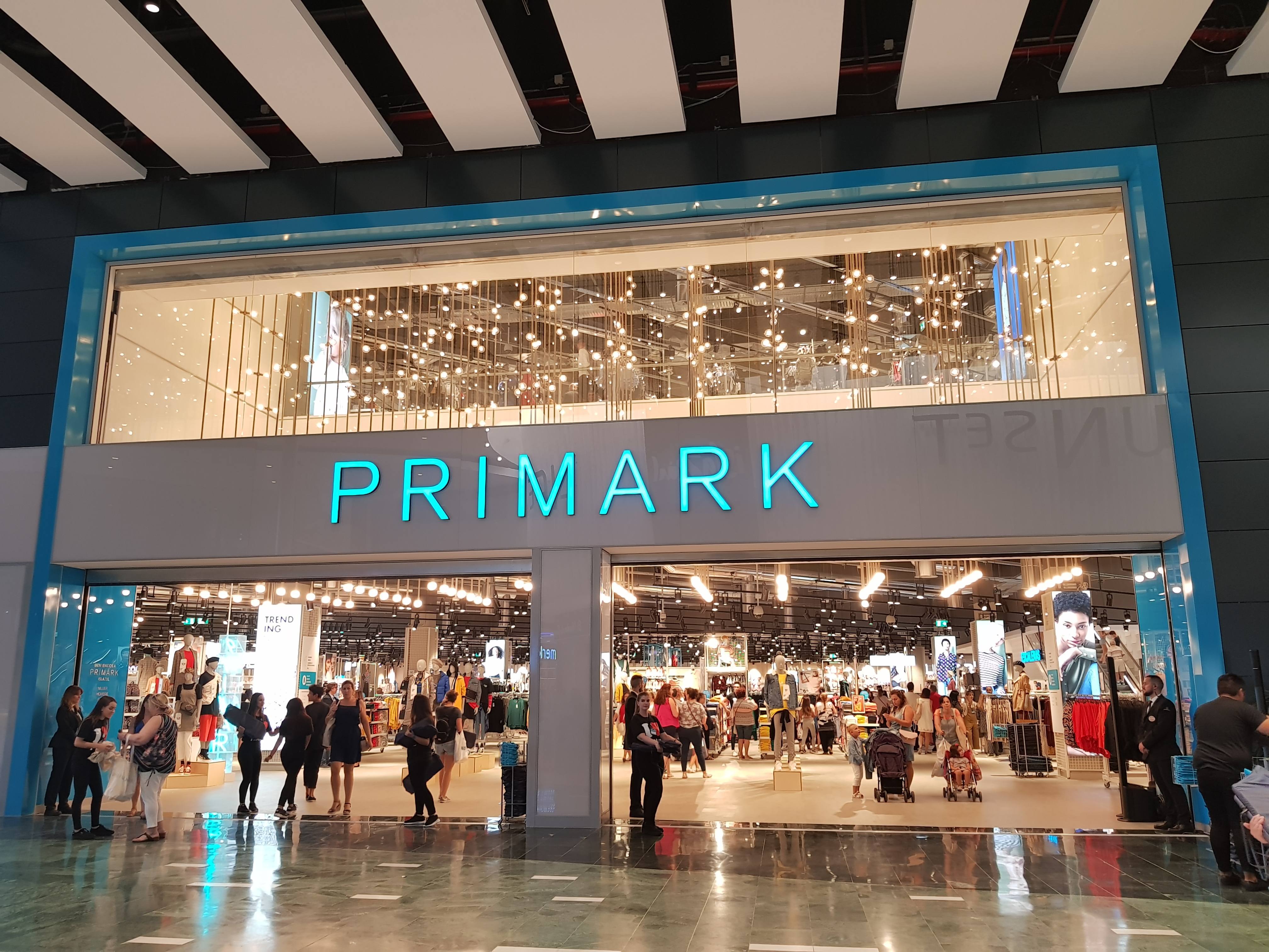 Fachada Primark (1)