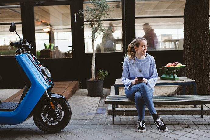 Cabify y Movo ya colaboraban juntos desde hace unos meses ofreciendo 500 motos eléctricas en la capital española.