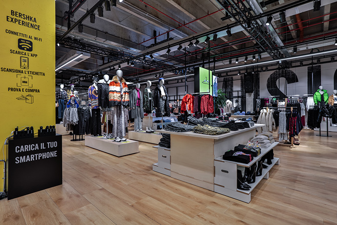 tienda-en-italia-bershka-interior