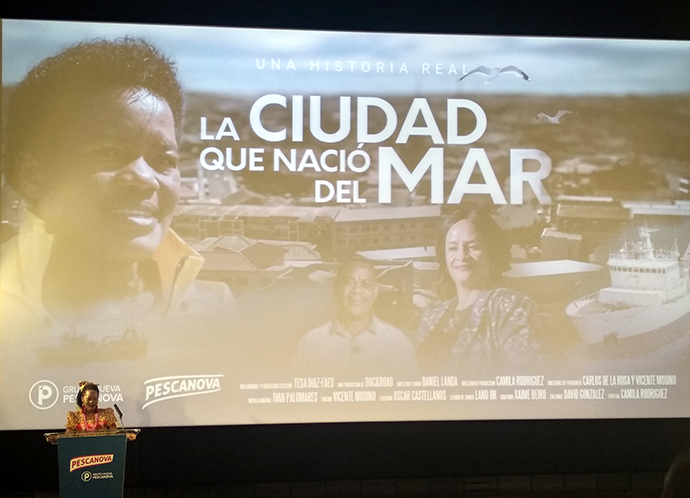Nelado Nwedhi, protagonista del documental “La ciudad que nació del mar”, elaborado por la Nueva Pescanova. Foto: Rocío Calderón