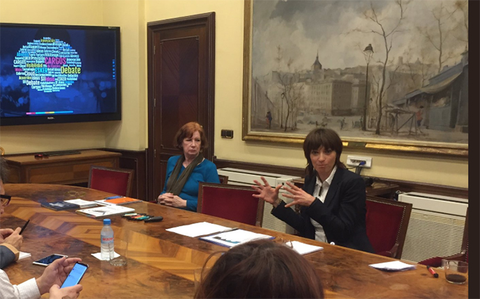 Coralie Marty Buisán, directora de marketing de Esker Iberia, en la presentación del estudio. Foto: Esker Iberia.