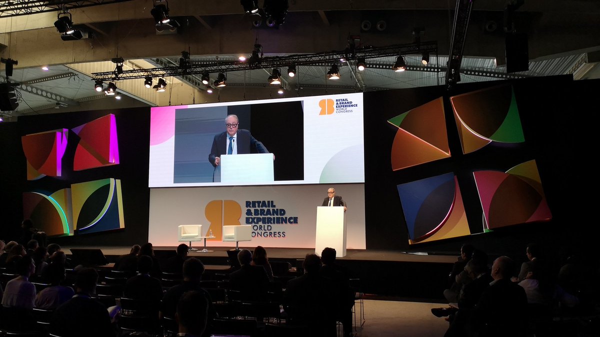 José Luis Nueno, presidente de RBEWC, da inicio al Congreso Retail en Barcelona