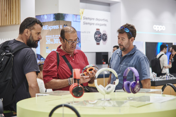 La apuesta omnicanal de AliExpress se inicia en Intu-Xanadú La apuesta omnicanal de AliExpress se inicia en Intu-Xanadú