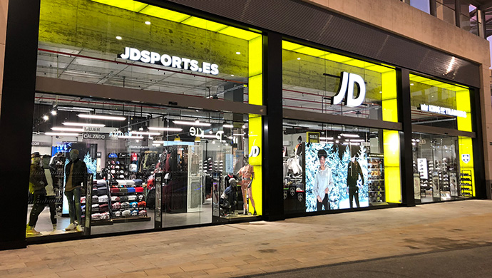 JD Sports inaugura una nueva tienda en Granada y culmina así su plan de expansión en España
