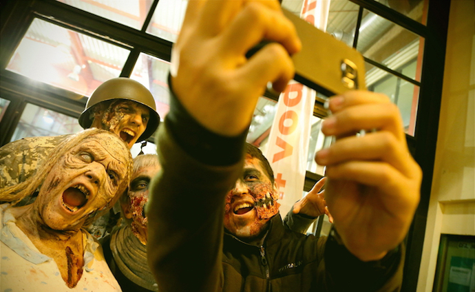 El centro comercial La Vaguada escenario de un apocalipsis zombie