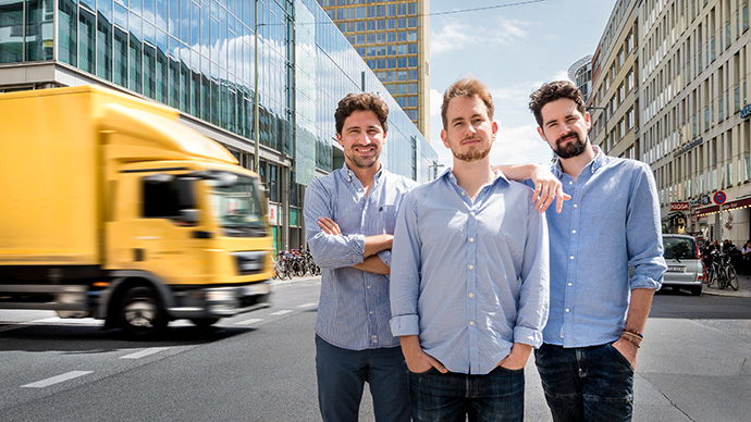 (De izq. a der.) Luís Bardají, Gabor Balogh y Ramón Castro, fundadores de Trucksters