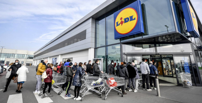 Sensalytics permite saber en tiempo real el número de personas que esperan en la cola de entrada a  un supermercado