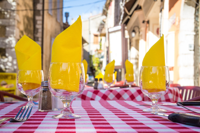 a Federación recuerda que el cierre del canal Horeca (Hoteles, Restaurantes y Cafeterías) y la paralización del turismo van a tener graves consecuencias