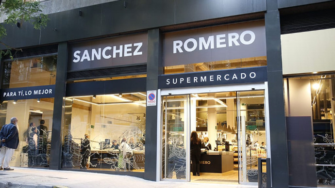 Sánchez Romero y Deliveroo se unen para repartir la compra a domicilio