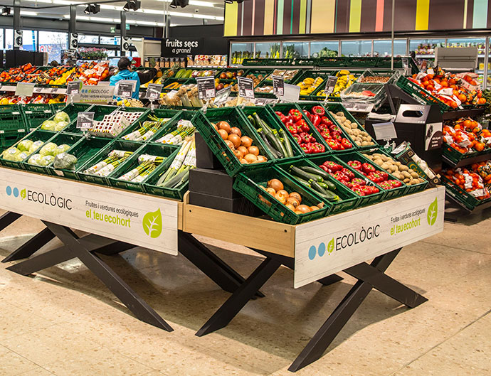 Caprabo lanza una gama de productos bio de marca propia