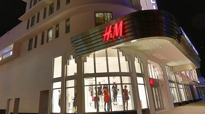 H&M anticipa una caída de ventas en su primer trimestre