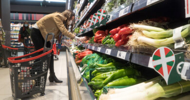 MVGM gestionará 22 supermercados de Eroski, propiedad de BlackBrook