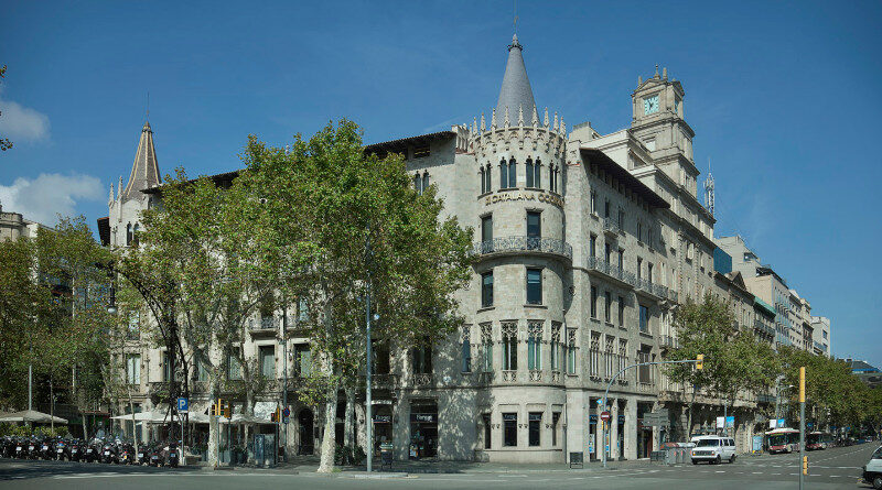 Adidas abrirá una flagship store en el edificio Palau Pasqual i Pons (Barcelona)