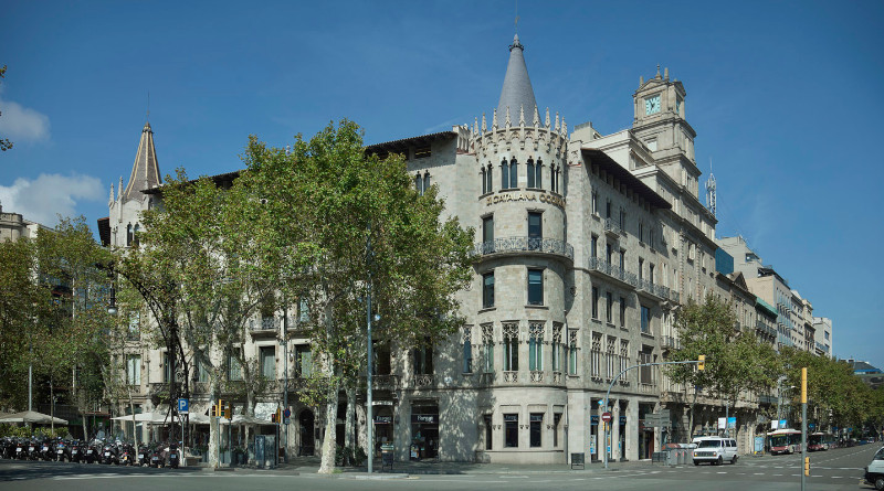 Adidas abrirá una flagship de europea, en el edificio de Catalana de Occidente en Barcelona
