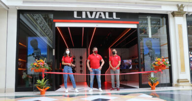 El fabricante de cascos inteligentes Livall abre su primera tienda