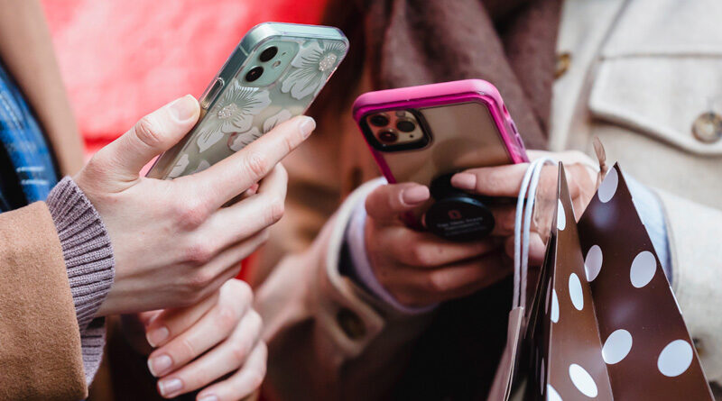 Más de la mitad de empresas españolas ya emplea la mensajería móvil