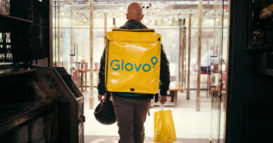 La CNMC da el visto bueno a la compra de Glovo por parte de Delivery Hero