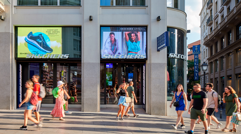 Skechers abre en Gran V?�a su primera flagship en Espa?�a
