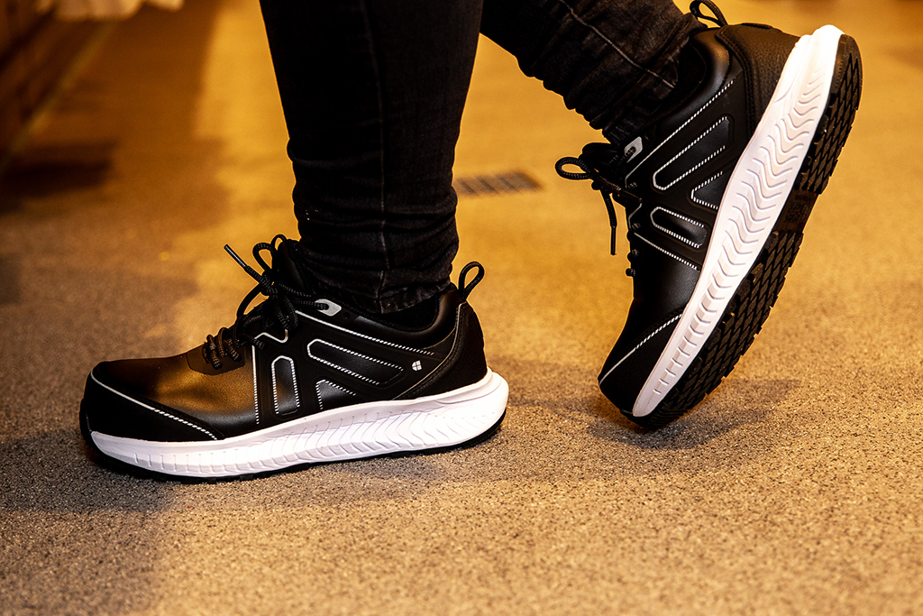 Chaussures De Sécurité Shoes For Crews Freestyle II - Antidérapantes Et Confortables - Pour Cuisine Et Service
