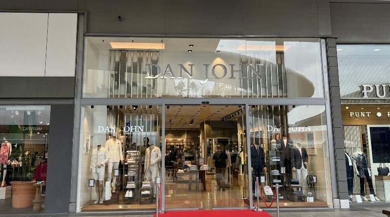 Dan John abre en Splau, su primera tienda en Cataluña y cuarta en España