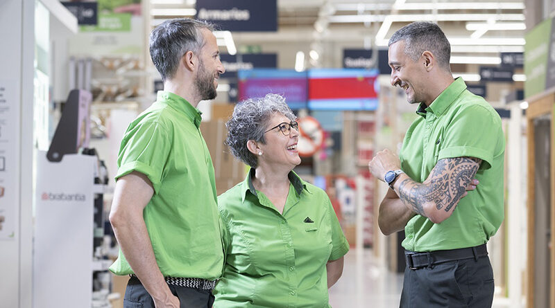 Leroy Merlin ha eliminado el requisito de la ‘edad’ para inscribirse en sus ofertas de empleo