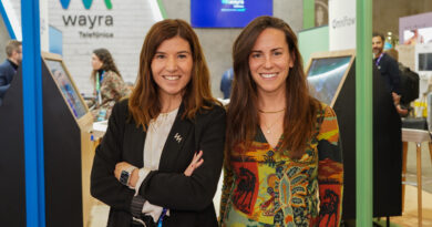 Desigual y Wayra buscan startups de IA generativa para Awesome Lab