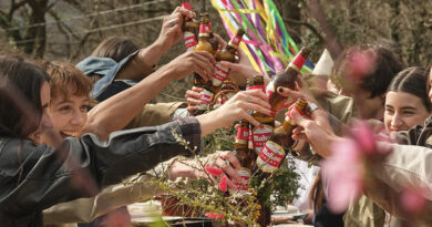 La campaña, que coincide con el inicio de las fiestas populares, cuenta con presencia en televisión, digital, radio y exterior