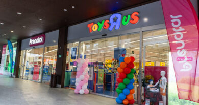 Esta es la novena tienda multiformato en España, fruto de la adquisición de Toy“R”Us por parte de PRG Retail Group