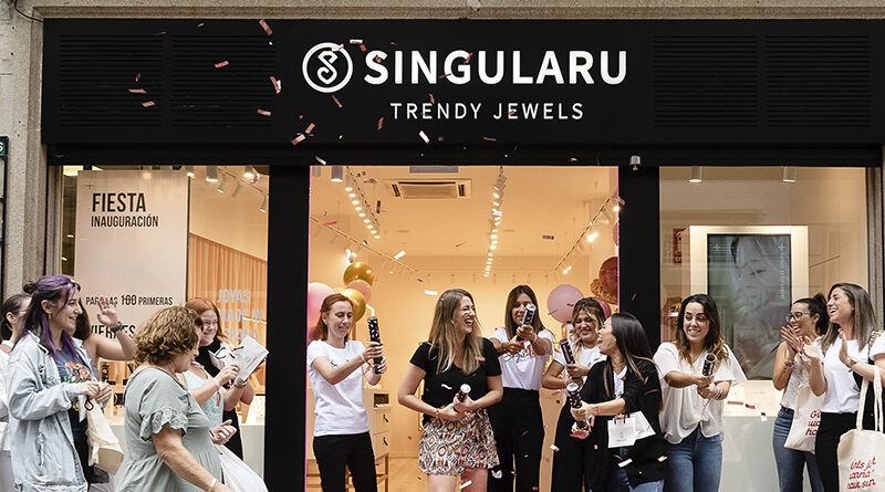Singularu celebra la apertura de su nueva tienda en Alicante