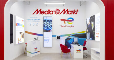 Este modelo omnicanal permite a los usuarios contratar de forma sencilla electricidad, gas y servicios energéticos