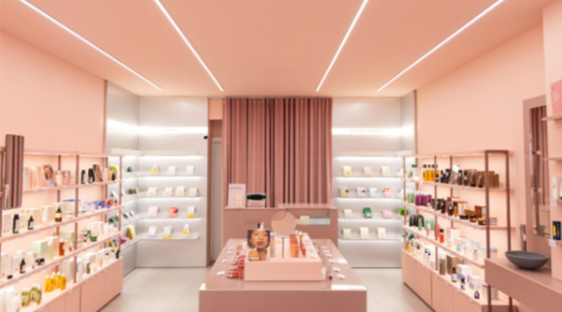 La marca coreana líder en cosmética continúa su expansión en Cataluña con una nueva tienda en el centro de Sitges, ubicada en Calle Sant Francesc, 39