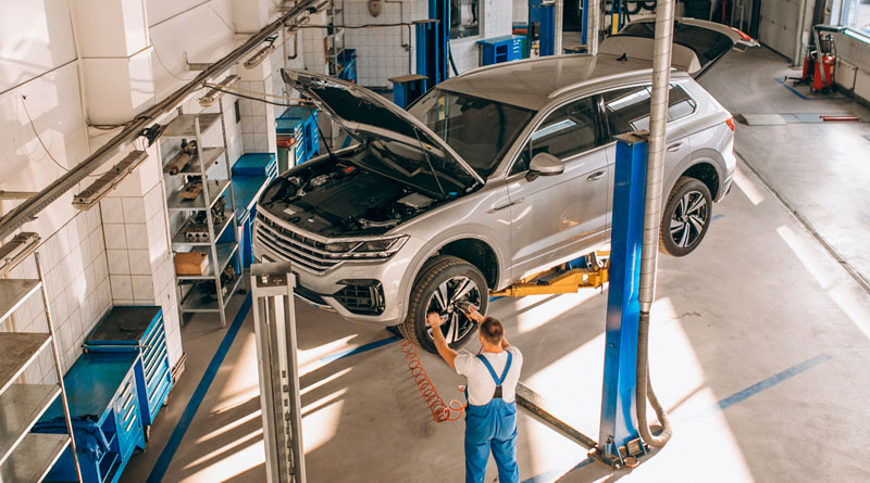 El encarecimiento de los recambios impulsa las ventas de los talleres