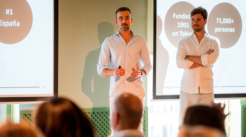 (De izq. a der.) Alberto García y Manuel Arce (Dentsu)