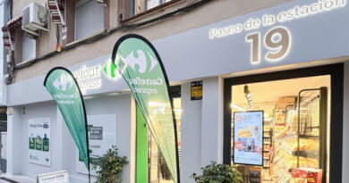 Carrefour Express sigue su expansión comercial en la localidad argandeña al abrir su nuevo establecimiento