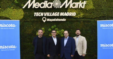 El nuevo espacio de Miscota ofrece una amplia selección de productos para perros, gatos, roedores, aves, reptiles y peces.