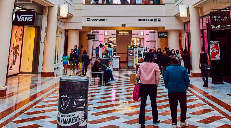 La afluencia a centros comerciales crece 1,1% en septiembre