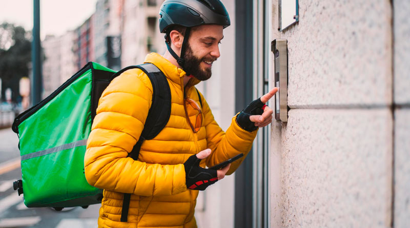 Delitbee y Uber Direct facilitan a los restaurantes gestionar su propio delivery