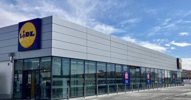 Las dos nuevas inauguraciones para octubre contarán con 1.500 metros cuadrados cada una de las salas de ventas