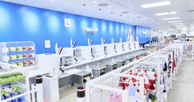 La tienda de Primark en Huelva, inaugurada en 2013, incorpora ahora una decoración actualizada, nueva señalización, escaparates renovados y cajas modernizadas