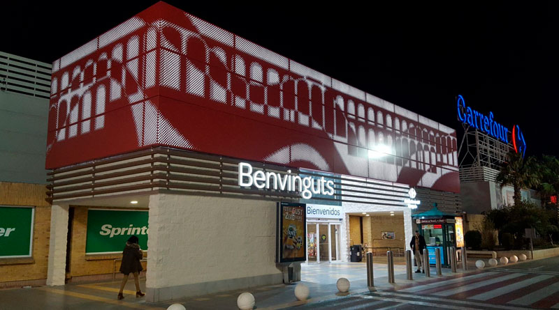 Carrefour se asocia con JCDecaux para impulsar el Retail Media offsite