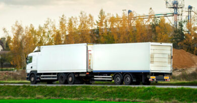 Los dúotrailers ya pueden circular los fines de semana en Cataluña