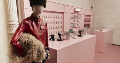 La pop-up incluye además un área específica para personalización, en la que los clientes pueden crear detalles únicos