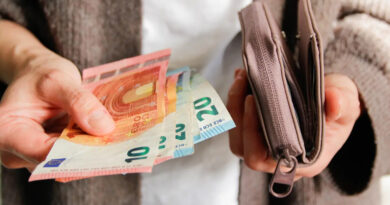 Según el estudio, el 56,3% de los españoles destina más del 40% de su salario a cubrir gastos fijos