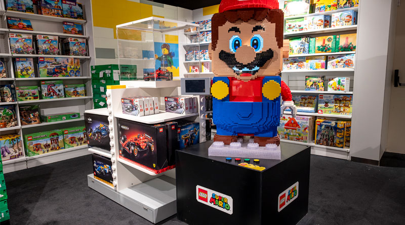 Área expositora de Lego, en la zona infantil