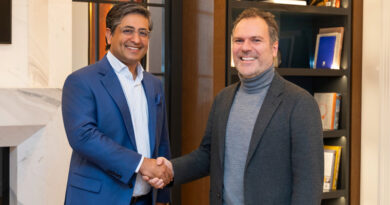 Jùlia y Fund Grube, aliados en perfumería selectiva